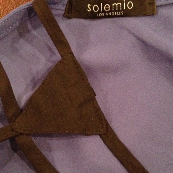 Solemio Los Angeles periwinkle blue open back top - Picture 8 of 8